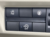 【パワースライドドア】スマートキーや運転席のスイッチでスライドドアの開閉が可能♪電動だから力を入れてドアを開ける必要が無く、小さいお子様でも、重い荷物を持っている時もラクに開け閉めできます♪