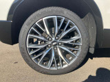 【GLIONグループ GSQUARE】の車輌をご覧頂き、誠にありがとうございます。お客様にピッタリなお車を弊社スタッフがご案内させて頂きます。