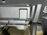 12V電源ソケットを設置しております。周辺機器の充電にご利用頂けます☆