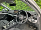 Audiのインテリアはエクステリア同様、優れたデザイン性とクオリティ、そして機能性を兼ね備えております。