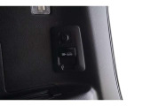 非常時やキャンプなどに役立つAC100V(1500W)コンセント付きです。
