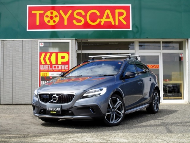 V40クロスカントリー D4 サマム ディーゼル 