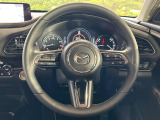 【純正革巻きステアリング】上質な革を使用することで、手にしっかり馴染みとても運転しやすいハンドルです♪