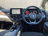 広々とした視界を体感できます。運転が楽しくなりますね。