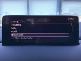 Bluetoothに接続することで、スマートフォンに入っている音楽アプリを車内で楽しめたり、通話が出来ます♪