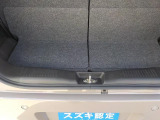 4人+荷物の場合 普段のお買いの荷物も十分載ります☆