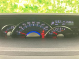 速度や燃料残量など、運転に必要な情報をまとめて確認できるメーターまわりです。表示が見渡しやすく、走行中も視線の移動を抑えて必要な情報を把握できます。