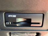ETC2.0を装備しております。高速道路での渋滞情報取や従来のETCより通行料金がお安くなる場合がございます。