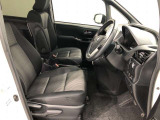 【運転席・助手席】です!実際お座りいただくのが分かりやすいと思いますので、ぜひお気軽にご来店ください♪状態もいいですよ☆