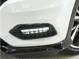 ◆フォグライト◆ 霧などの悪天候時、自車の位置を示すとともに前方や路肩が見えずらい時、近い位置をワイドに照らしてくれます