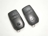 【スマートキー】簡単便利機能♪キーを取り出さずにドアを施錠&解錠。クルマの始動も可能です。