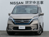 ワイド保証1年付きで安心です。(最長3年まで延長可・全国の日産販売会社で対応。)