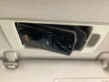 マツダ純正スマートインETC装備!サンバイザーの裏に車載器をスッキリ収納!ワンプッシュでETCカードの出し入れも簡単にできます。