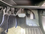 ☆ご購入後も安心してお乗りいただけるよう、各店舗に整備工場を併設しております。お車のことで心配事や気になることがあればお気軽にお問い合わせください☆