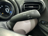【オートライト】車外の明るさに応じて自動的にライトの点灯・消灯をしてくれます