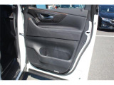同業者様への販売はお断りさせていただきます。車検無し車両の場合は、車検を取得したお支払い総額で表示しております。
