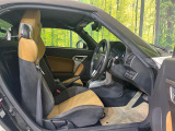運転席シート廻りは使用感も少なく、良好な状態となっています。丁寧に使われていたことがよくわかりますね。