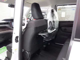 今まで大切に乗られてたお車を下取りさせていただきます。沢山の思い出が詰っている分、価格の限界まで頑張らさせていただきます。