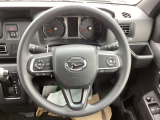 ☆車の保険は買ったところで加入するのがベストです。保険に関しても大手保険代理店をしておりますので安心してお任せください。不慮の事故の際も自社鈑金工場と連携して修理を進めてまいります☆