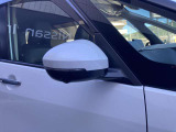 ウィンカードアミラー☆ライトの点滅で対向車、歩行者などに曲がることを知らせることができるので安心・安全につながりますね♪