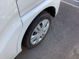 ☆お車についた傷やヘコミ、事故の修理もハヤシにお任せください。自社鈑金工場で修理ができますの安心です☆