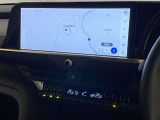ディスプレイオーディオを装備。スマホとクルマをつなぐことで、これまでのナビに加えて、いろんなサービスが楽しめます。