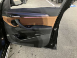 BMWの代名詞とも言えるキドニーグリル!アクティブ・エア・ストリームを採用し最先端の空力性能を実現しました。