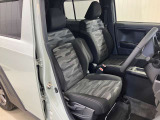 【運転席/助手席シートヒーター】シートの座面と背面を暖めるシートヒーター。冬の寒い日や、寒冷地でのドライブで活躍します!