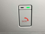 【SOSコール】事故や急病の時にボタンひとつで専門のオペレーターに接続。エアバックが開く事故の時は自動でオペレータに接続してくれます!