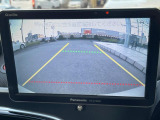 ●ガイドライン付きバックカメラ:不安な駐車もこれで安心!ガイドライン付きなので狭い箇所での駐車もラクラクです!