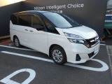 フォグランプも付いています。霧の日に活躍します。