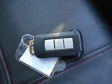 ご希望車の細部の写真をメールで送らせていただいております。来店ができない方でも指定いただいた箇所など何枚でもお送りいたします。