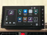 【9インチスマホ連携ディスプレイオーディオ】 対応しているスマホアプリを大画面で使えます!フルセグテレビやラジオの視聴、Bluetooth接続による音楽鑑賞、ハンズフリー通話なども利用可能です。