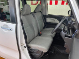 運転席広々