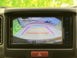 後方確認をサポートするモニターです。駐車時や狭い道での運転を、より安全に行うことができます。運転に自信がない方にもおすすめです。