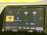 オーディオメニューから、ディスクやラジオ、Bluetooth Audio、USBなどを選択できます。画面上に各項目が表示され、使いたい音源を確認しながら選べる便利な装備です。