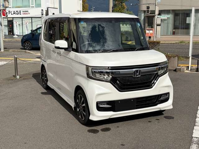 ホンダ N-BOXカスタム 