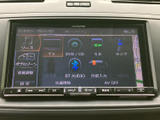 テレビやラジオ、ディスク、Bluetoothなど、利用できる音源を画面から選択できます。使いたい項目を見比べやすく、普段の移動時間に合わせて音楽や音声を楽しめる装備です。