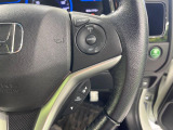 【クルーズコントロール】高速道路もラクラク走行。アクセルを離しても一定速度で走行ができ、長距離運転時の負担を軽減!加速・減速も簡単なスイッチ操作で調整できます。