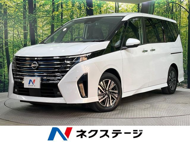 セレナ 1.4 e-POWER ハイウェイスターV