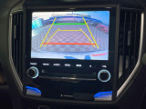 【バック&サイドカメラ】駐車時に後方がリアルタイム映像で確認できます。大型商業施設や立体駐車場での駐車時や、夜間のバック時に大活躍!運転スキルに関わらず、今や必須となった装備のひとつです!