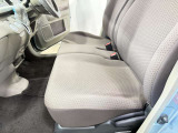 ☆1年保証は品質に自信があるからできるサービスです!エアコンの効き具合を見る為にも1年の保証は必要ですよね!!当店自慢のイイサービス!!