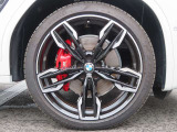 ◆ローンリース等ファイナンス商品、BMW専用自動車保険、BMWカード、コーティング、板金塗装、ドライブレコーダーなど社外品の取扱もございます。お車に関することは全てバルコムにお任せ下さい◆