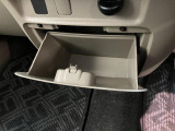 品質には自信があります!ハッピーの品質・キレイなお車をお届けさせていただきたい!そんな気持ちでキレイに仕上げております。フロアマットなどの清掃はもちろん、シート下なども徹底的に清掃しております。