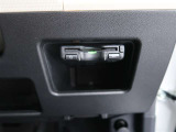 ETC車載器付きです。高速道路の料金所もスムーズに通過できます。