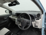 中古車は一物一価、同じようなお車でも、整備状況、外内装の状態など様々です。