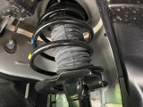 お車を安心してお乗りいただく為には、足回りの定期点検が欠かせません。サービスサポート(有償保証)では無料点検もご提供しており、安心のカーライフをお過ごしいただけるサポート体制が整っています。