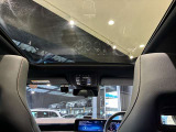 車両は屋内展示しておりますので天候に関係なくごゆっくりコンディションご確認頂けます。車両を倉庫へ保管している場合が御座いますのでご来店前に在庫確認頂けると幸いです。TEL072-784-8800