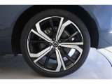 255/40R21タイヤ