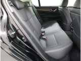 <車内>お友達と一緒に行くお買い物でも、荷室があるので、帰りもゆったり帰れそうですね。お子様と一緒のお出掛けでも役立ちそうです。